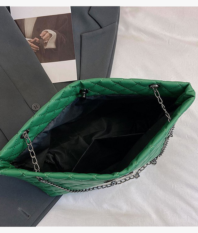 Spacious Tote Bag - Zip Closure for Women in Bangladesh