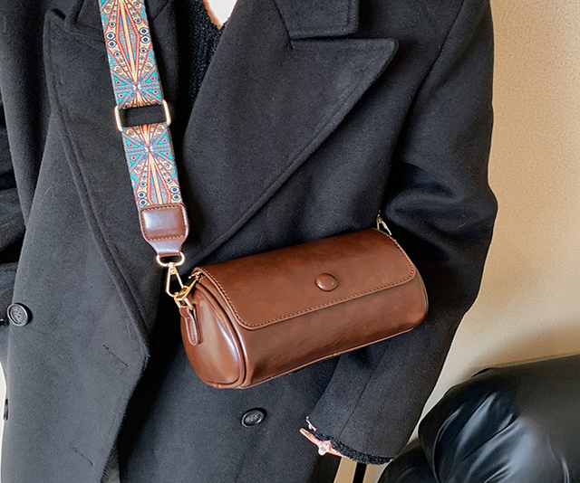 Vintage Shoulder Bag - Lightweight for Women in Bangladesh